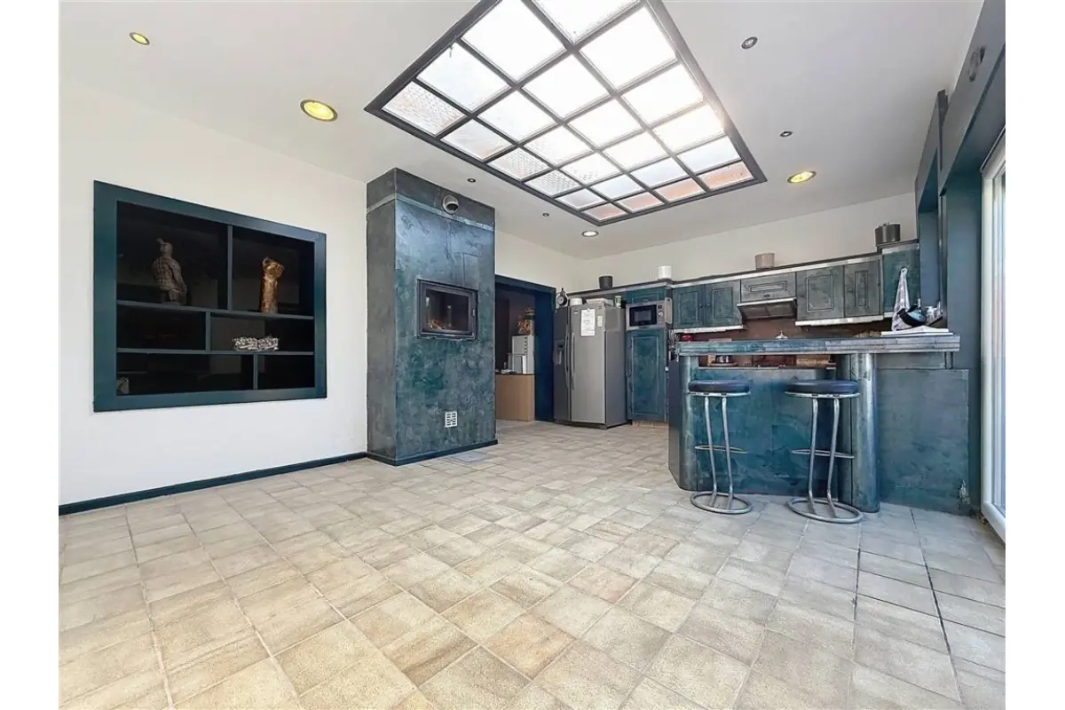 Maison à vendre à Mouscron 7700 209000.00€ 4 chambres 179.00m² - annonce 765084
