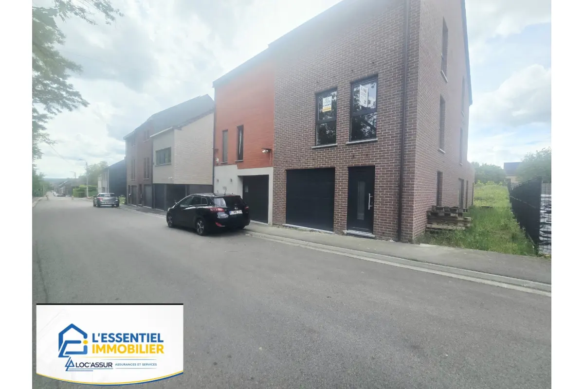 Maison à vendre à Gilly 6060 200000.00€ 4 chambres 185.00m² - annonce 764891