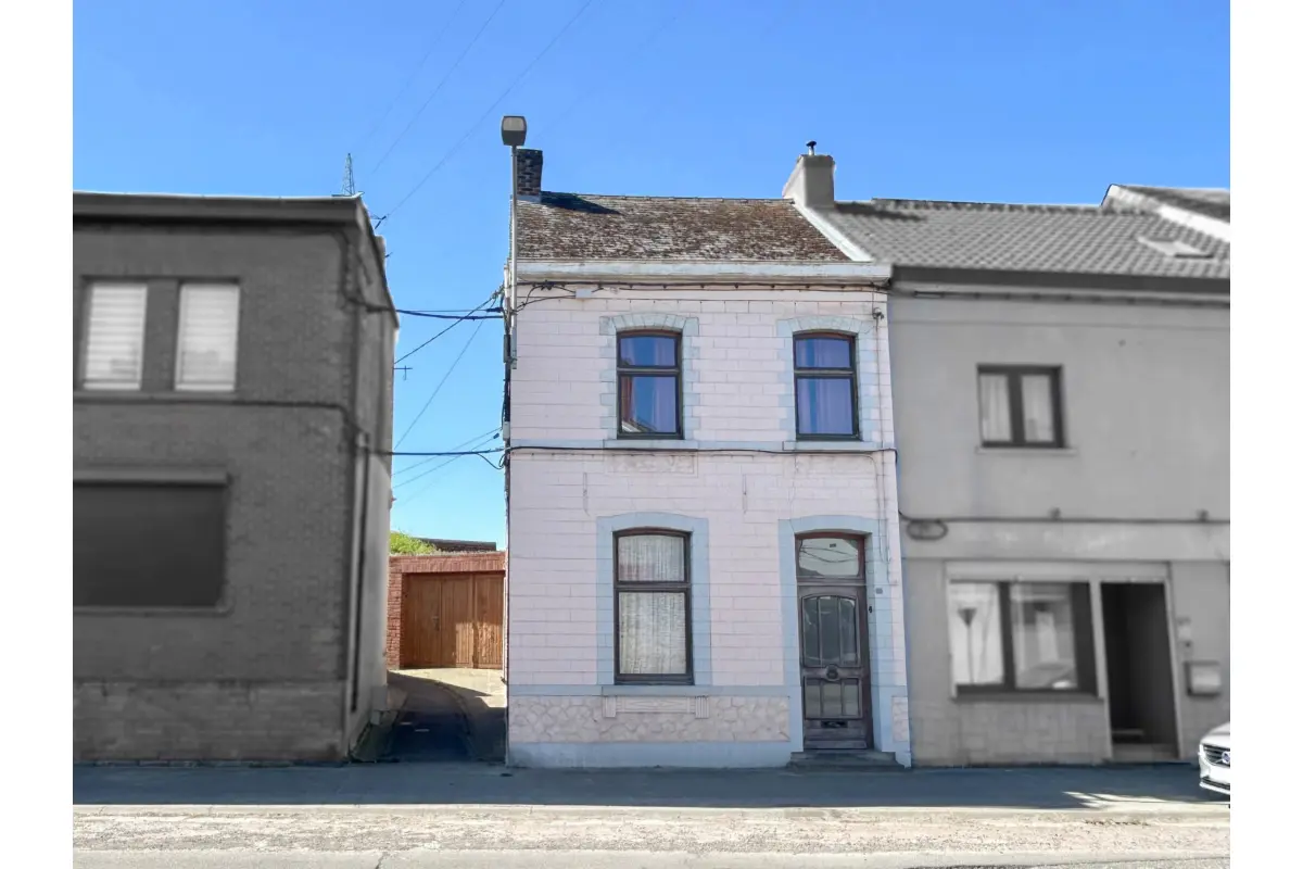 Maison à  à Trazegnies 6183 135000.00€ 2 chambres 100.00m² - annonce 764736