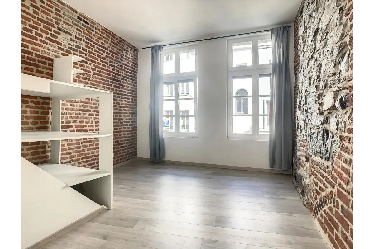 Appartement à louer à Tournai 7500 280.00€ 1 chambres m² - annonce 764652