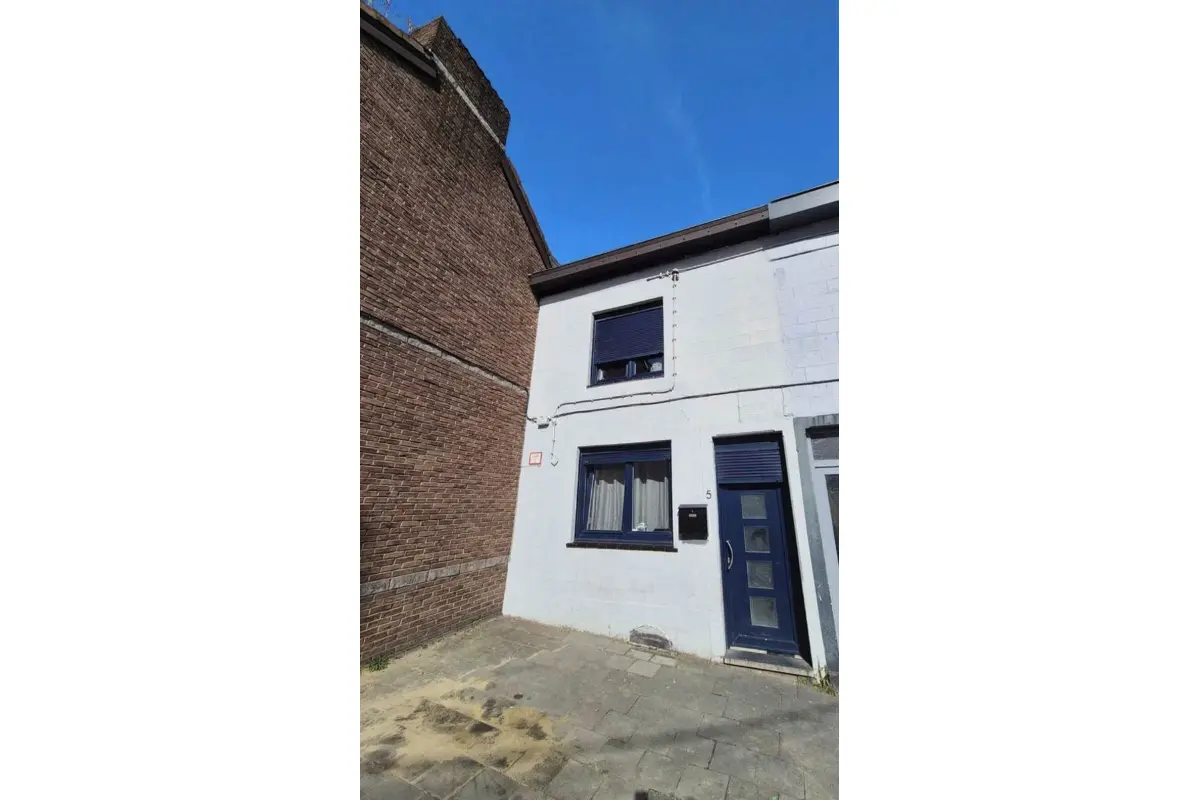Maison à  à Dampremy 6020 135000.00€ 3 chambres 120.00m² - annonce 765784