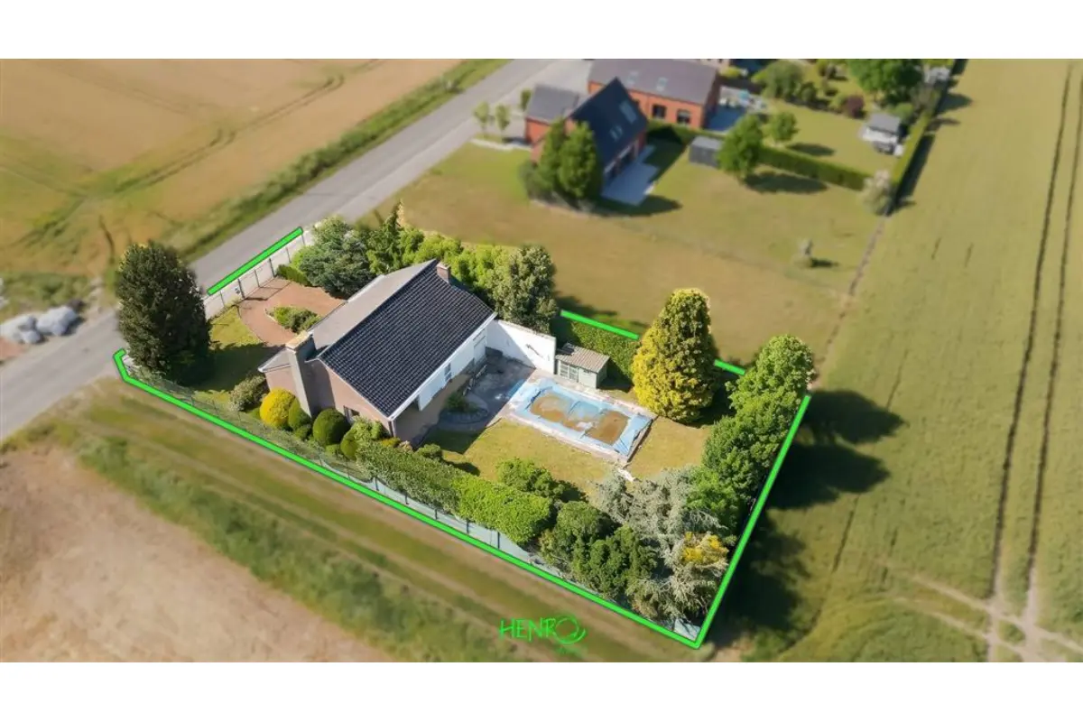Villa à vendre à Tournai 7500 375000.00€ 2 chambres 200.00m² - annonce 765842