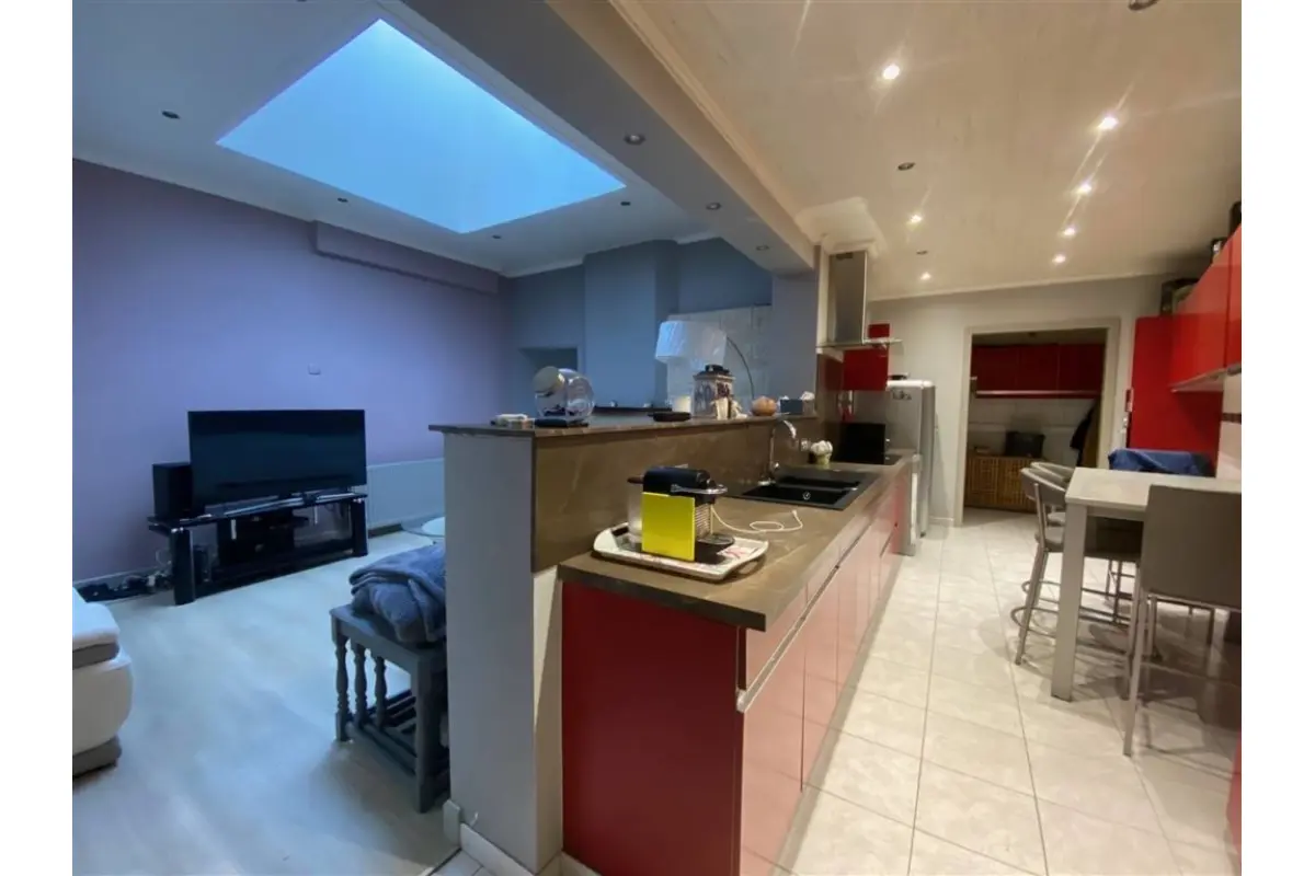 Immeuble de rapport - Immeuble à appartement à vendre à Péruwelz 7600 260000.00€ 6 chambres 300.00m² - annonce 766824