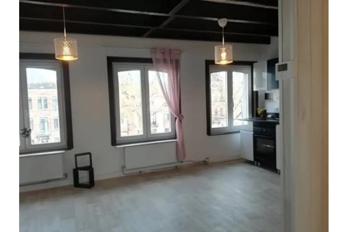Appartement à louer à Mons 7000 850.00€ 1 chambres 98.00m² - annonce 766536