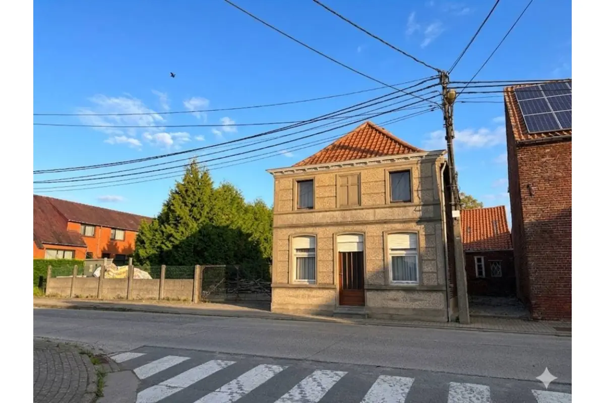 Maison à vendre à Hollain 7620 125000.00€ 3 chambres 160.00m² - annonce 767395
