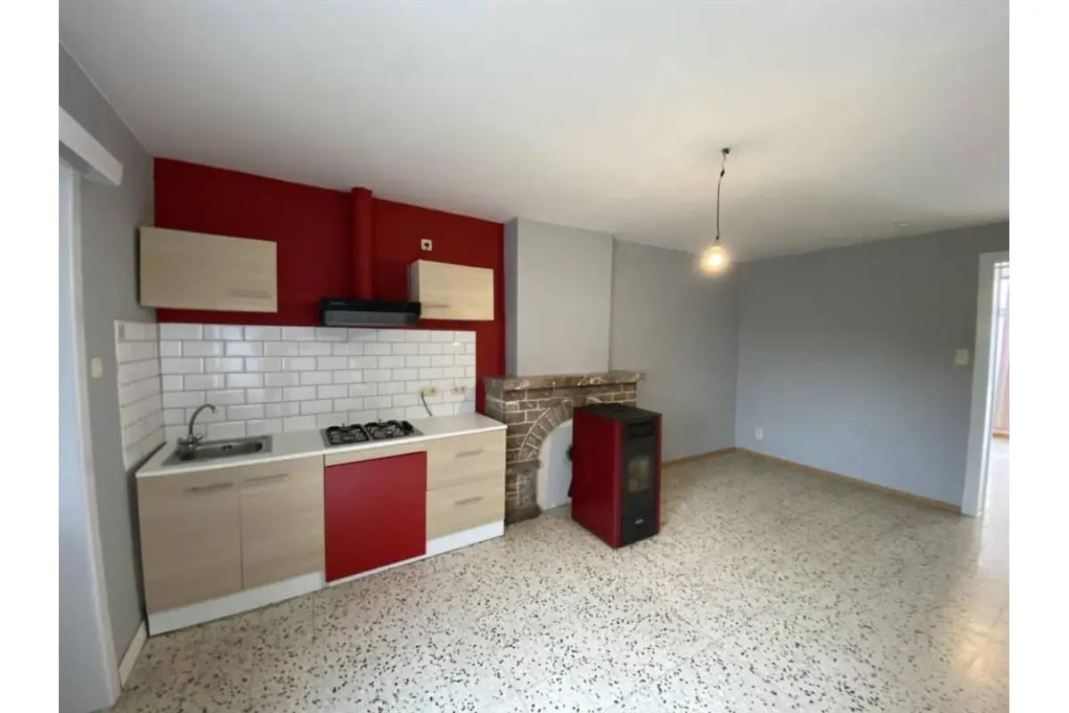 Maison à  à Basècles 7971 770.00€ 2 chambres 105.00m² - annonce 768426