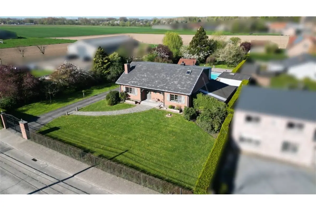 Villa à  à Blicquy 7903 450000.00€ 5 chambres 350.00m² - annonce 767921