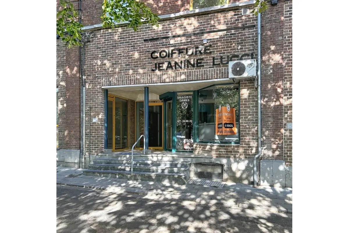 Maison à vendre à Couillet 6010 75000.00€ 1 chambres 45.00m² - annonce 767957