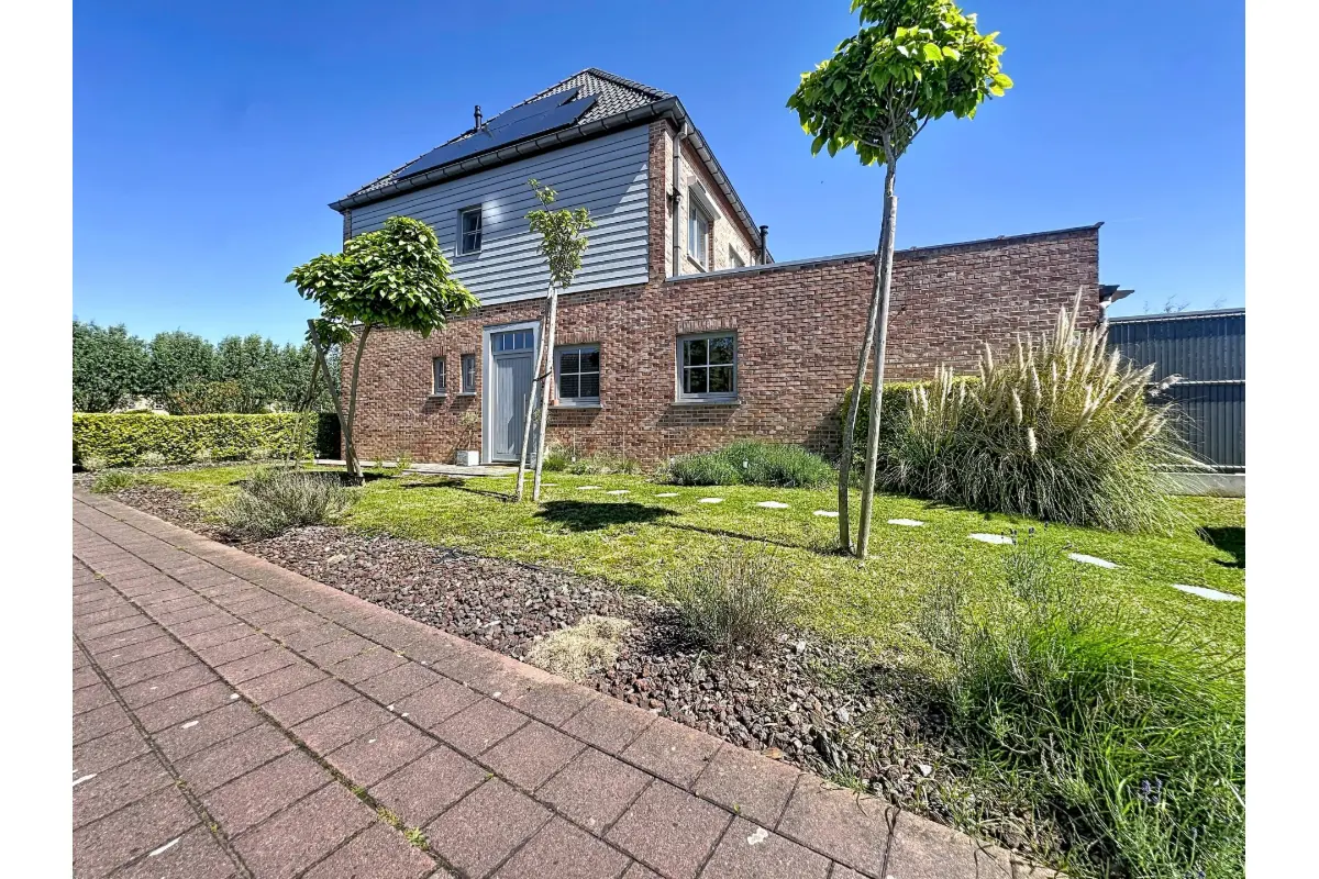 Maison à vendre à Luingne 7700 365000.00€ 4 chambres 167.00m² - annonce 768103