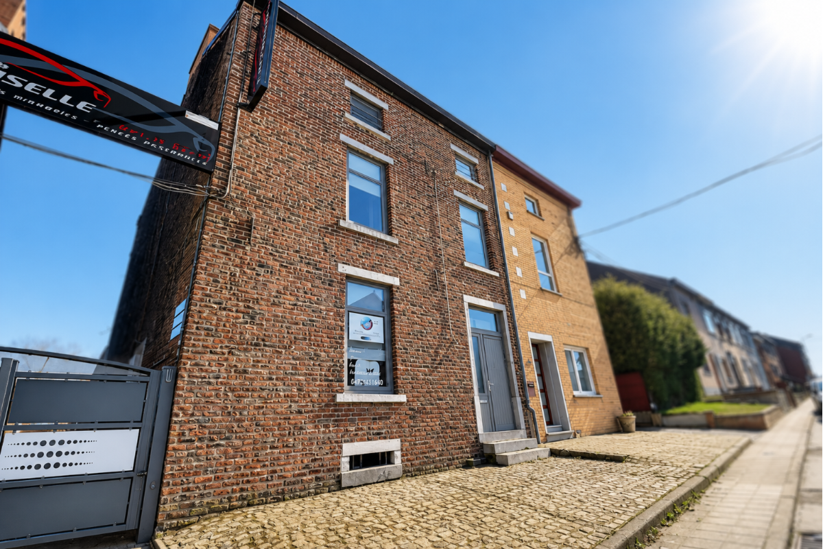 Maison à  à Montignies-sur-Sambre 6061 290000.00€ 5 chambres 325.00m² - annonce 767612