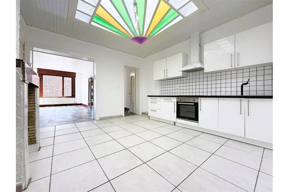 Maison à vendre à Mouscron 7700 159000.00€ 3 chambres 140.00m² - annonce 768583