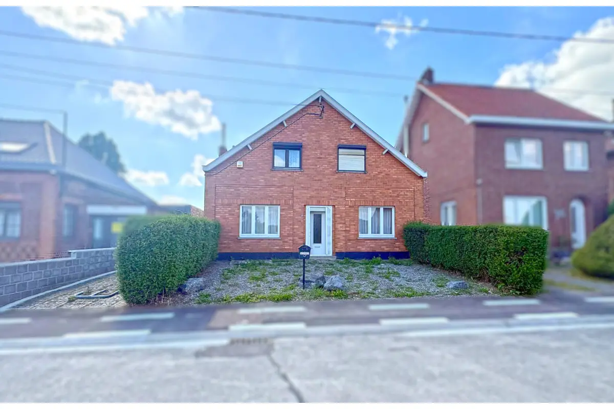 Villa à vendre à Hautrage 7334 180000.00€ 4 chambres 198.00m² - annonce 768568