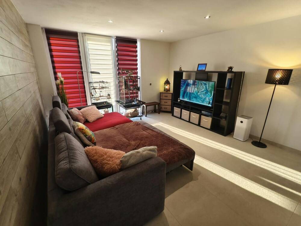 Appartement à louer à Jumet 6040 450.00€ 1 chambres 240.00m² - annonce 768943