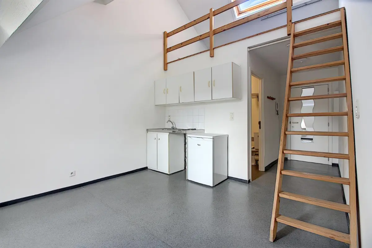Appartement à louer à Tournai 7500 360.00€ 1 chambres m² - annonce 769781