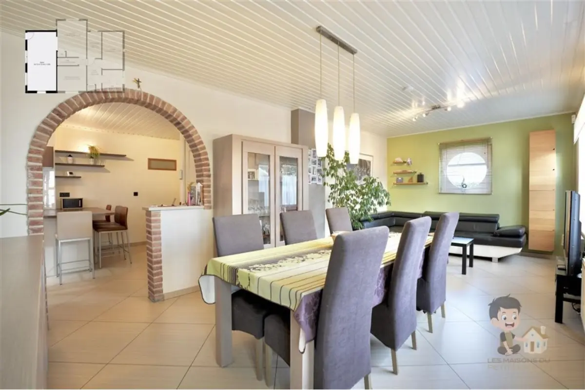 Villa à vendre à Bouffioulx 6200 359900.00€ 3 chambres 166.00m² - annonce 769558