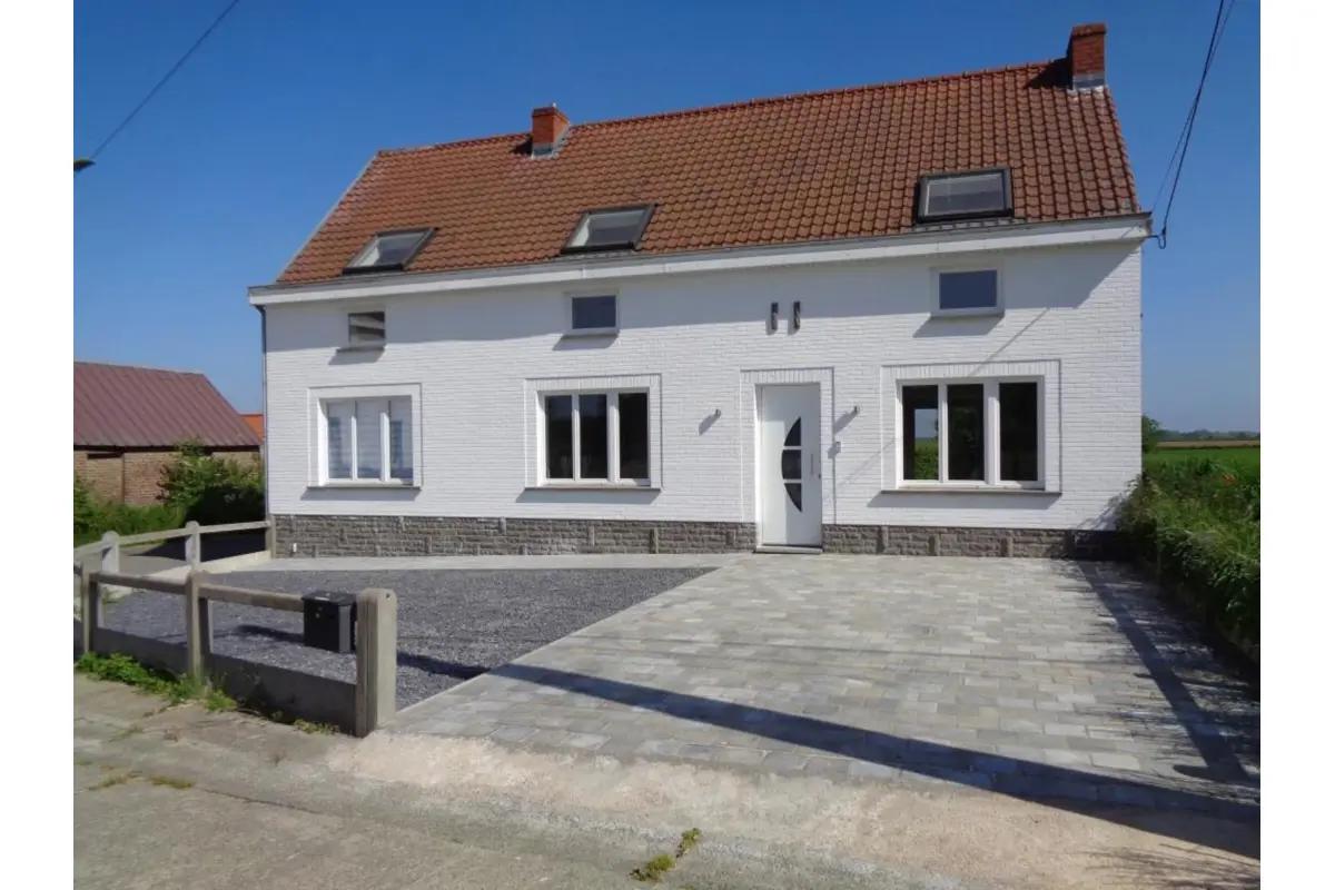 Maison à  à Chièvres 7950 2250.00€ 5 chambres 190.00m² - annonce 769372