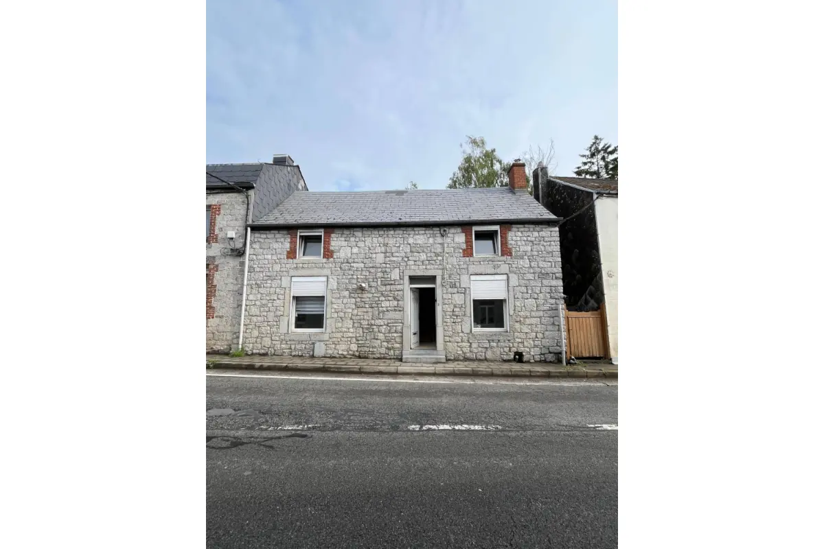 Maison à vendre à Chimay 6460 60000.00€ 3 chambres m² - annonce 770091