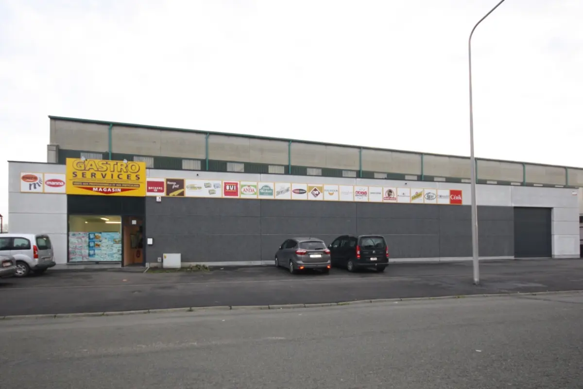 Commerce à louer à Tournai 7500 2950.00€ 0 chambres m² - annonce 770050