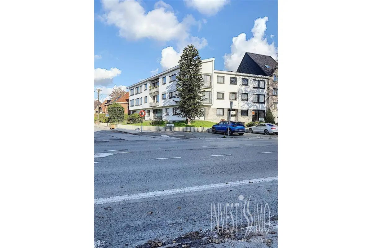 Appartement à louer à Enghien 7850 850.00€ 2 chambres 70.00m² - annonce 770586