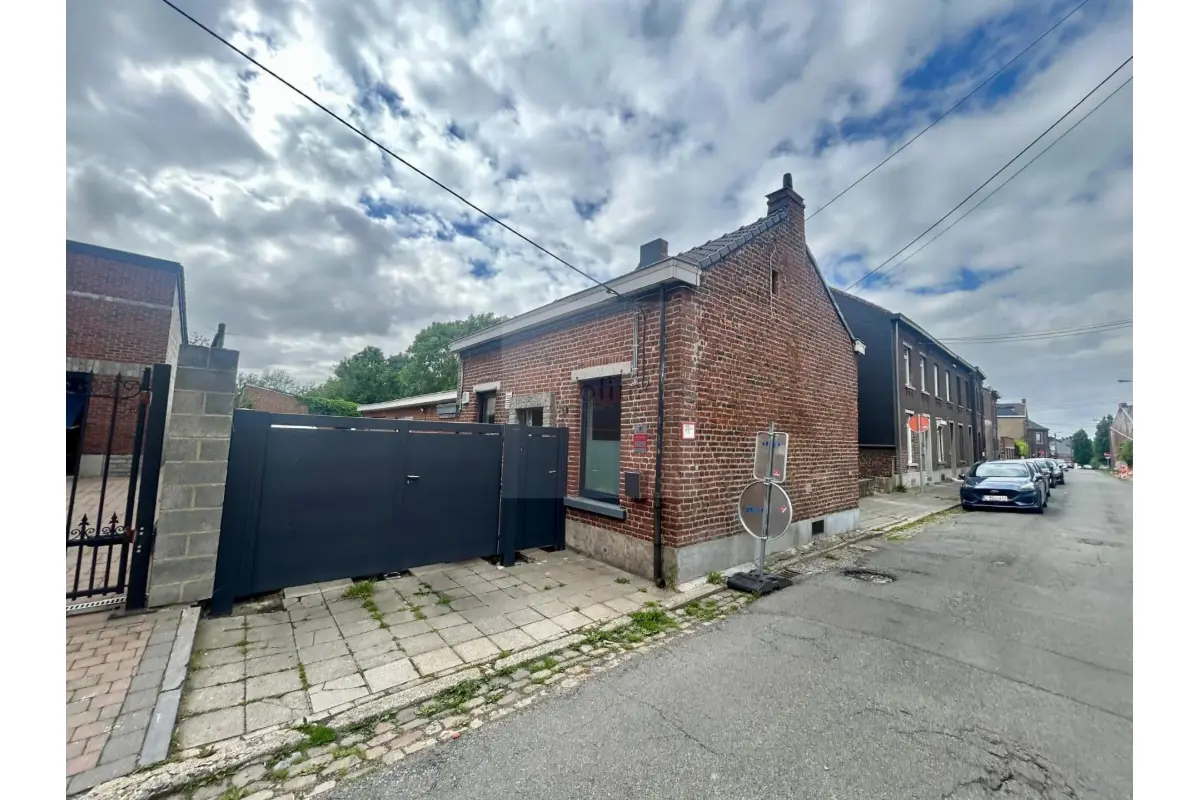 Maison à vendre à Jumet 6040 199000.00€ 2 chambres 125.00m² - annonce 771012