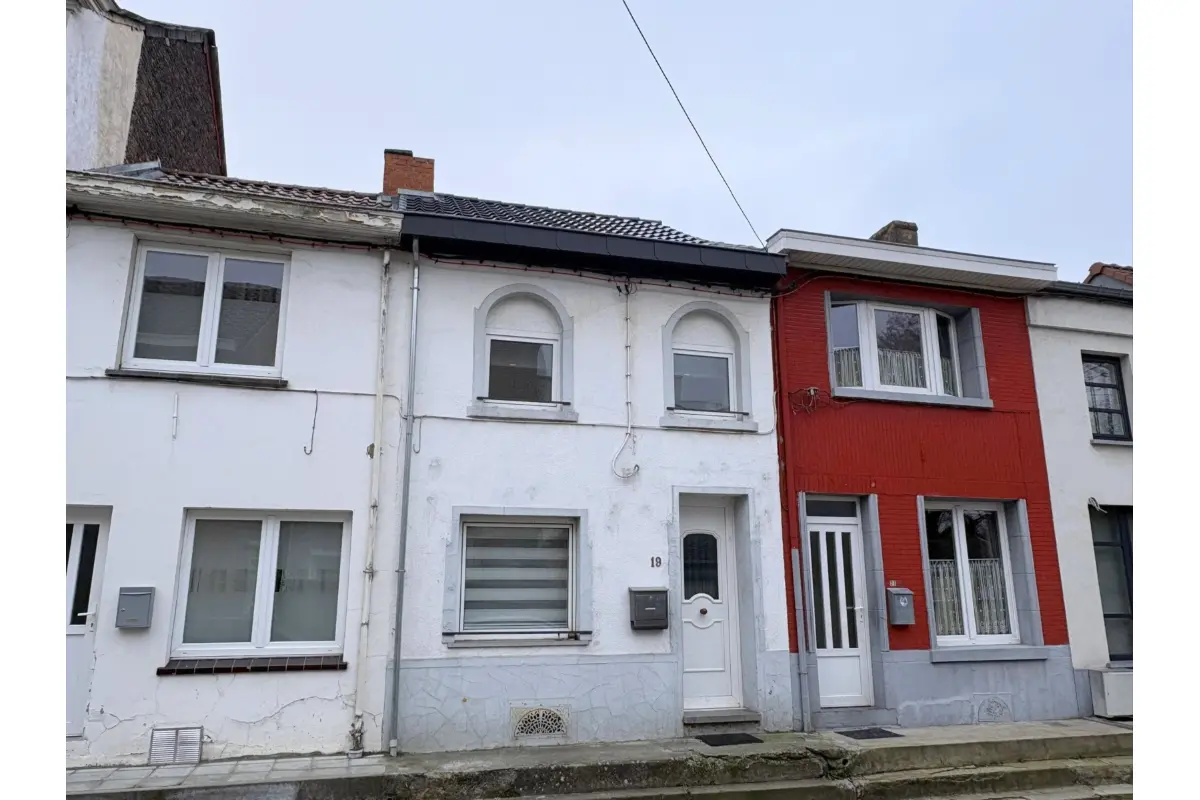 Maison à vendre à Fontaine-l'Evêque 6140 140000.00€ 2 chambres 85.00m² - annonce 770654