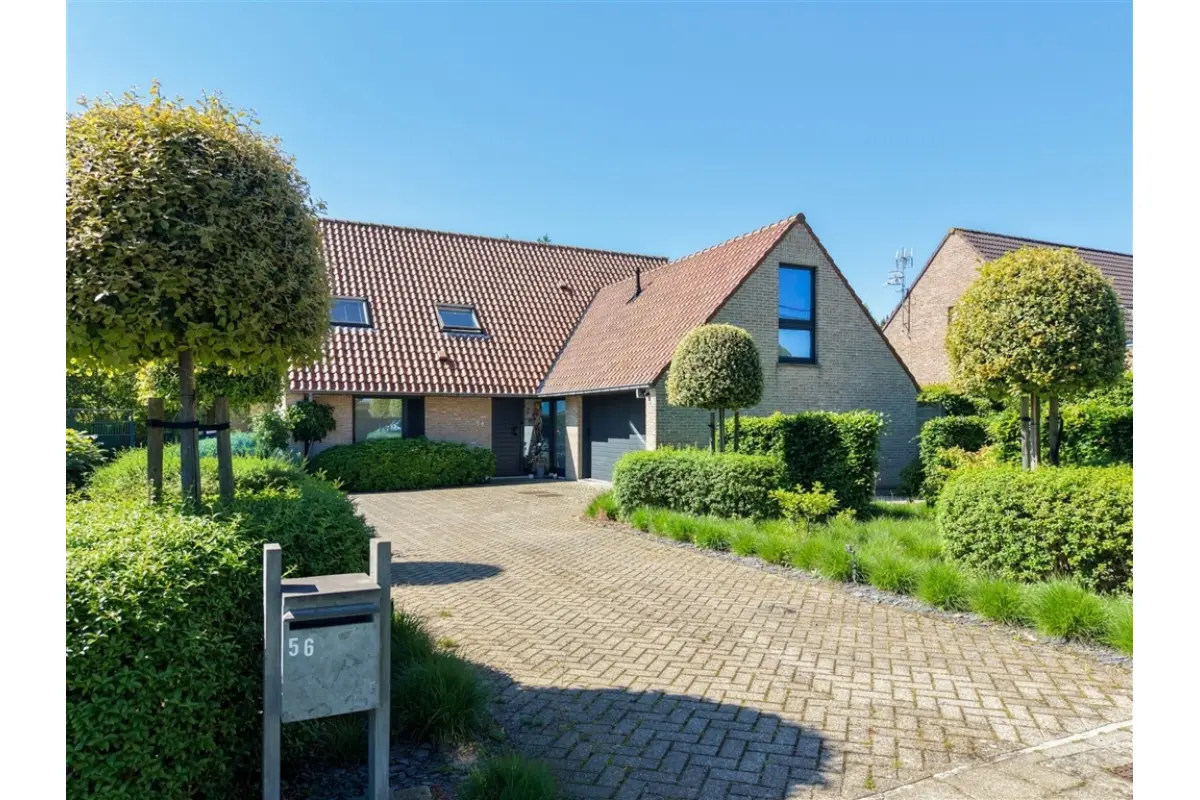 Maison à vendre à Dottignies 7711 590000.00€ 4 chambres 231.00m² - annonce 771047