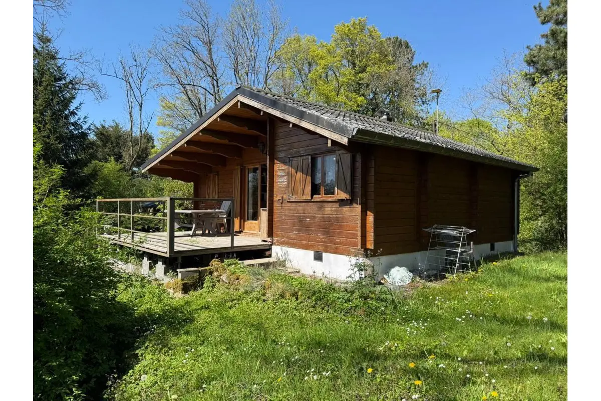 Bungalow à vendre à Renlies 6500 90000.00€ 2 chambres m² - annonce 772134
