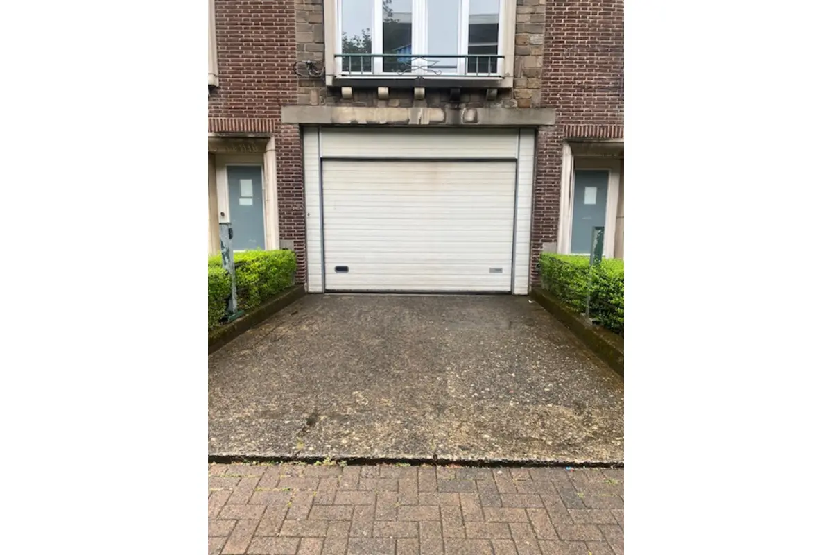 Parking / garage à louer à Charleroi 6000 65.00€  chambres m² - annonce 773326