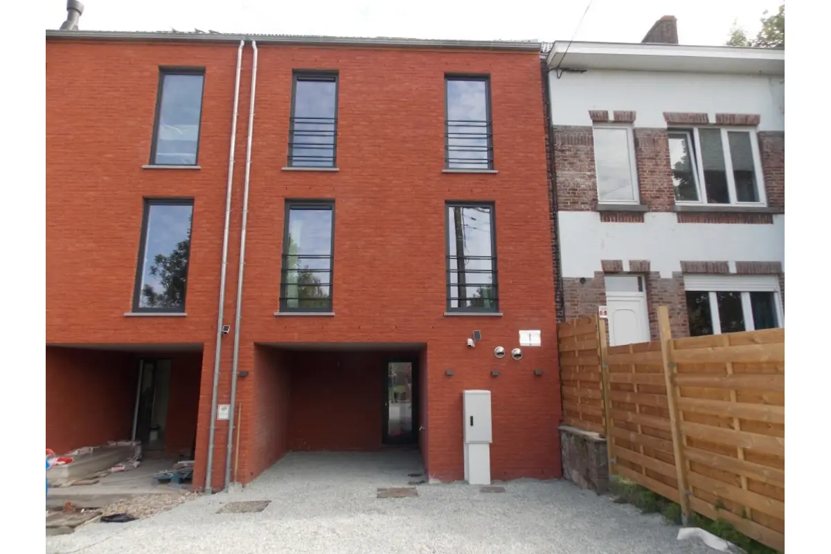 Maison à louer à Mons 7000 2350.00€ 4 chambres 170.00m² - annonce 773065