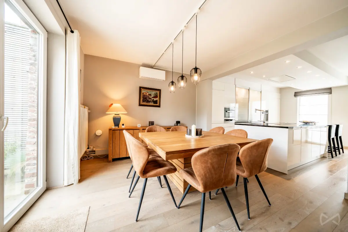 Maison à  à Mont-sur-Marchienne 6032 297000.00€ 5 chambres 172.00m² - annonce 772892
