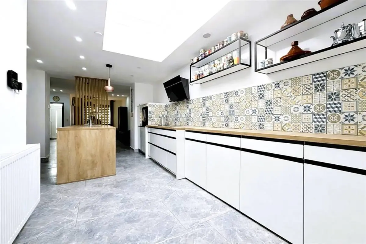 Maison à vendre à Mouscron 7700 235000.00€ 4 chambres 142.00m² - annonce 776336