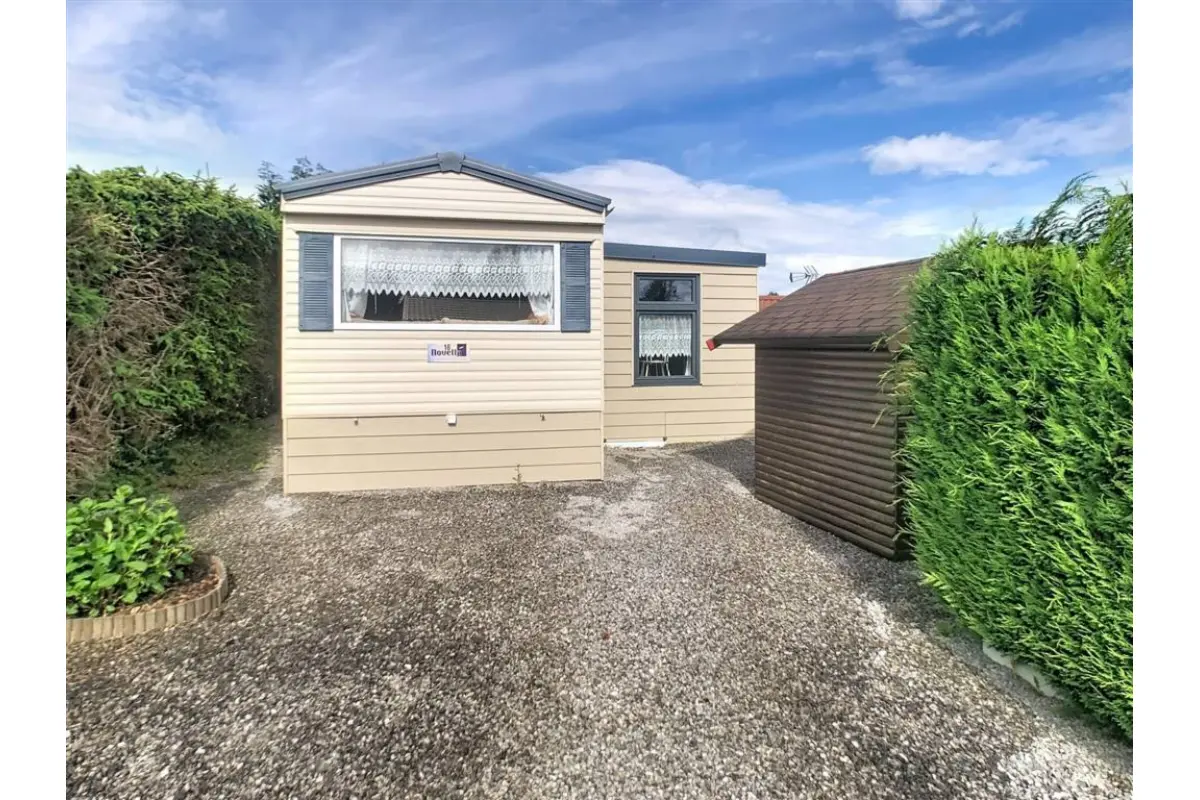 Maison à vendre à Forges 6464 30000.00€ 2 chambres 30.00m² - annonce 776005