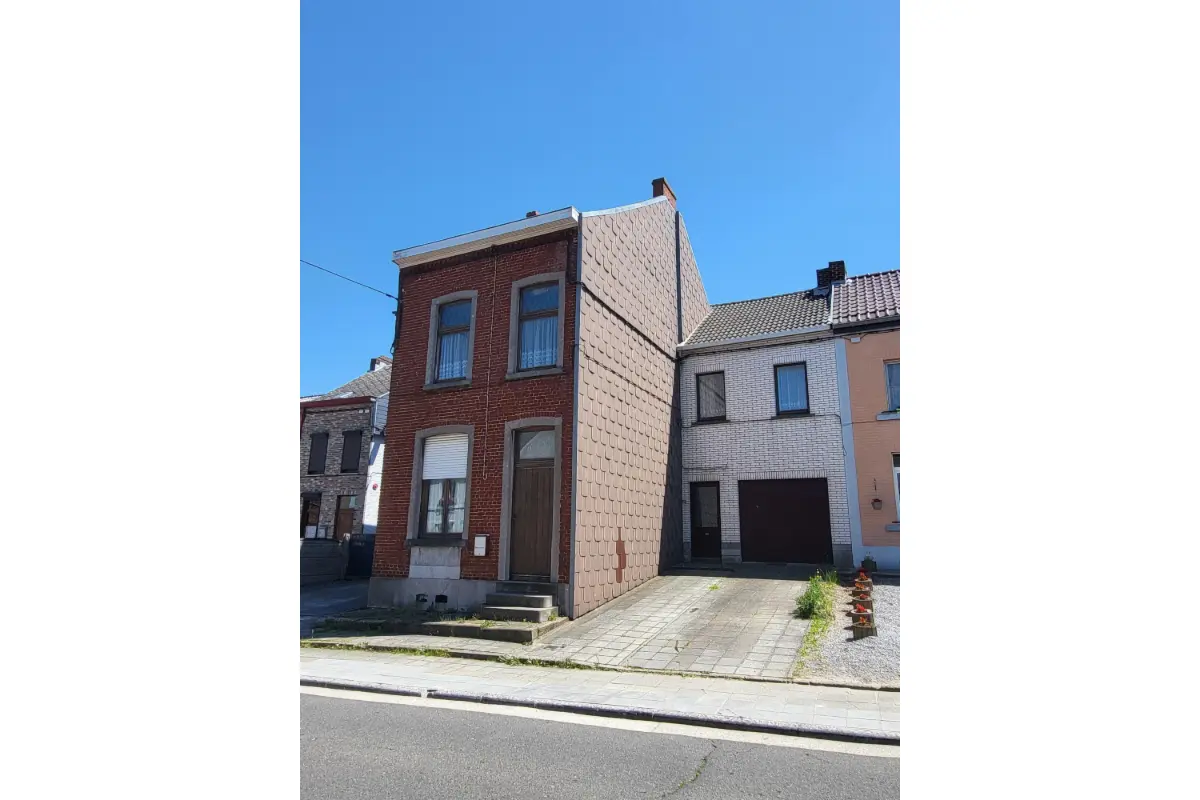 Maison à vendre à Courcelles 6180 181000.00€ 4 chambres m² - annonce 776907