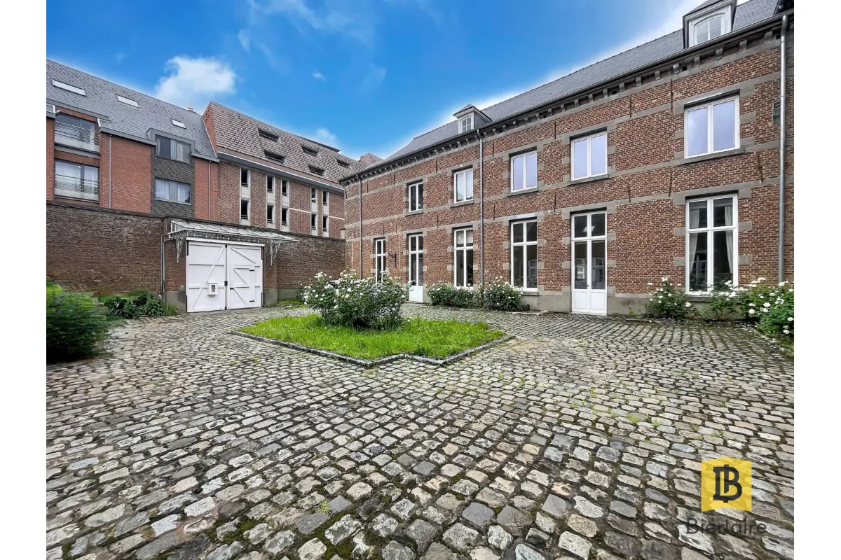 Duplex à louer à Mons 7000 1045.00€ 2 chambres 160.00m² - annonce 777047
