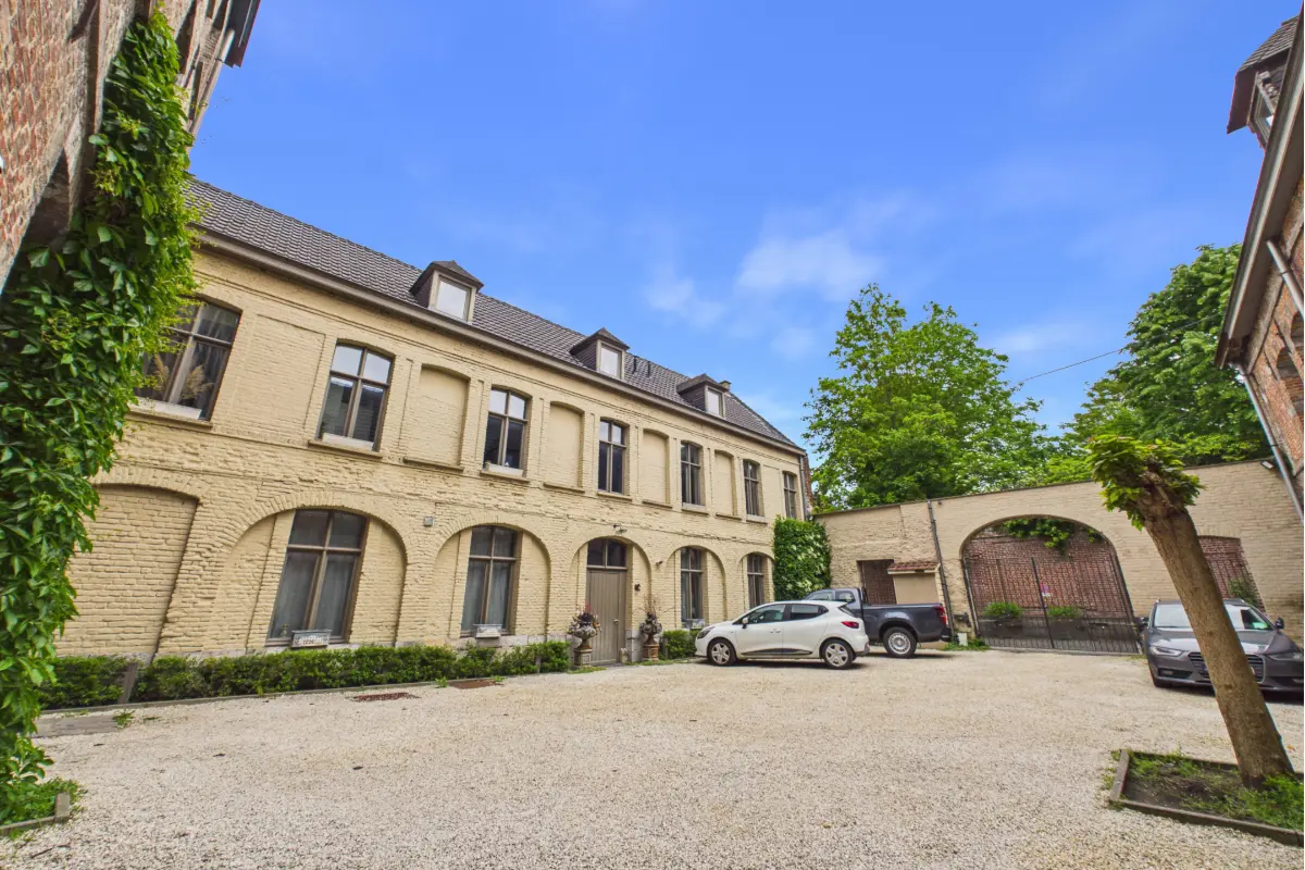 Immeuble mixte à vendre à Tournai 7500 475000.00€ 5 chambres 286.90m² - annonce 776853
