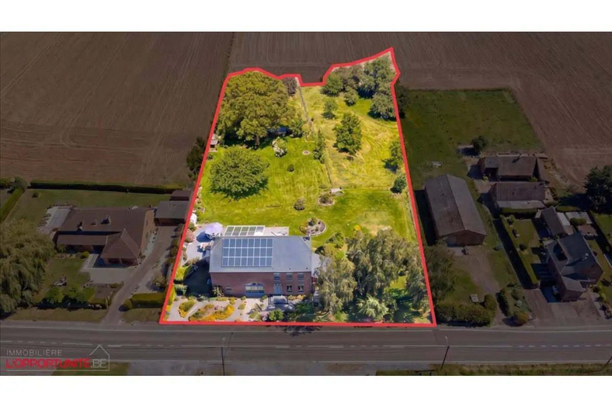 Maison à  à Leuze 5310 695000.00€ 3 chambres 348.00m² - annonce 777491