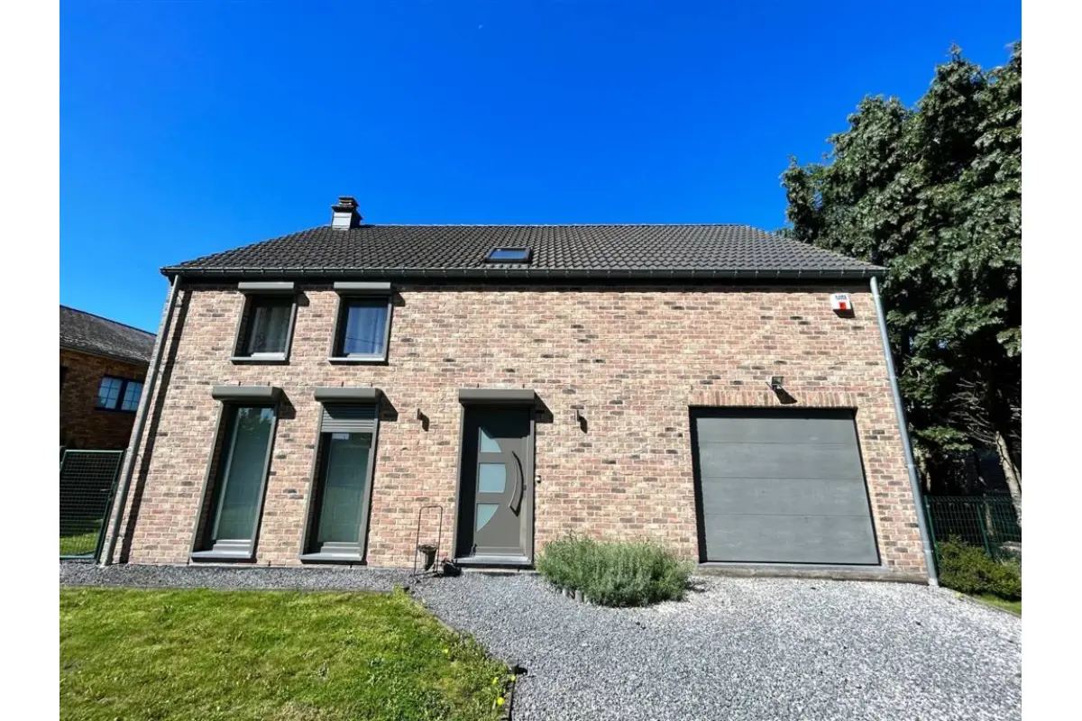 Maison à louer à Lobbes 6540 1300.00€ 3 chambres 115.00m² - annonce 776908