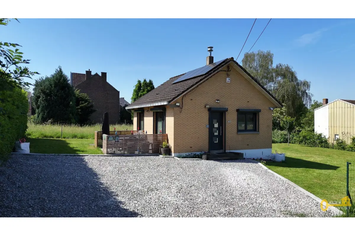 Villa à vendre à Carnières 7141 220000.00€ 1 chambres 52.00m² - annonce 778571