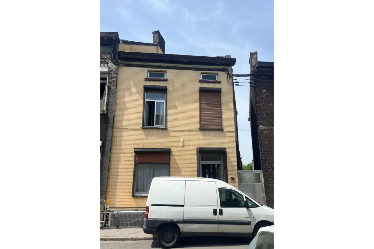 Maison à vendre à Marchienne-au-Pont 6030 80000.00€ 2 chambres m² - annonce 778212