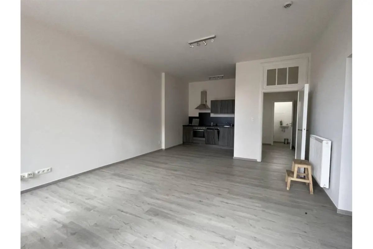 Appartement à louer à Beloeil 7970 685.00€ 1 chambres 61.38m² - annonce 778340