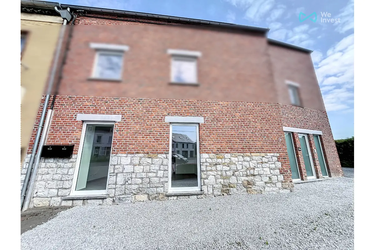 Appartement à  à Froidchapelle 6440 850.00€ 3 chambres 115.00m² - annonce 778028