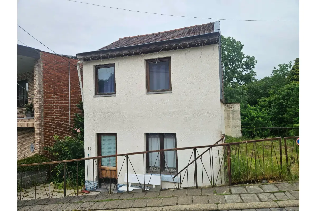 Maison à vendre à Couillet 6010 130000.00€ 2 chambres m² - annonce 780734