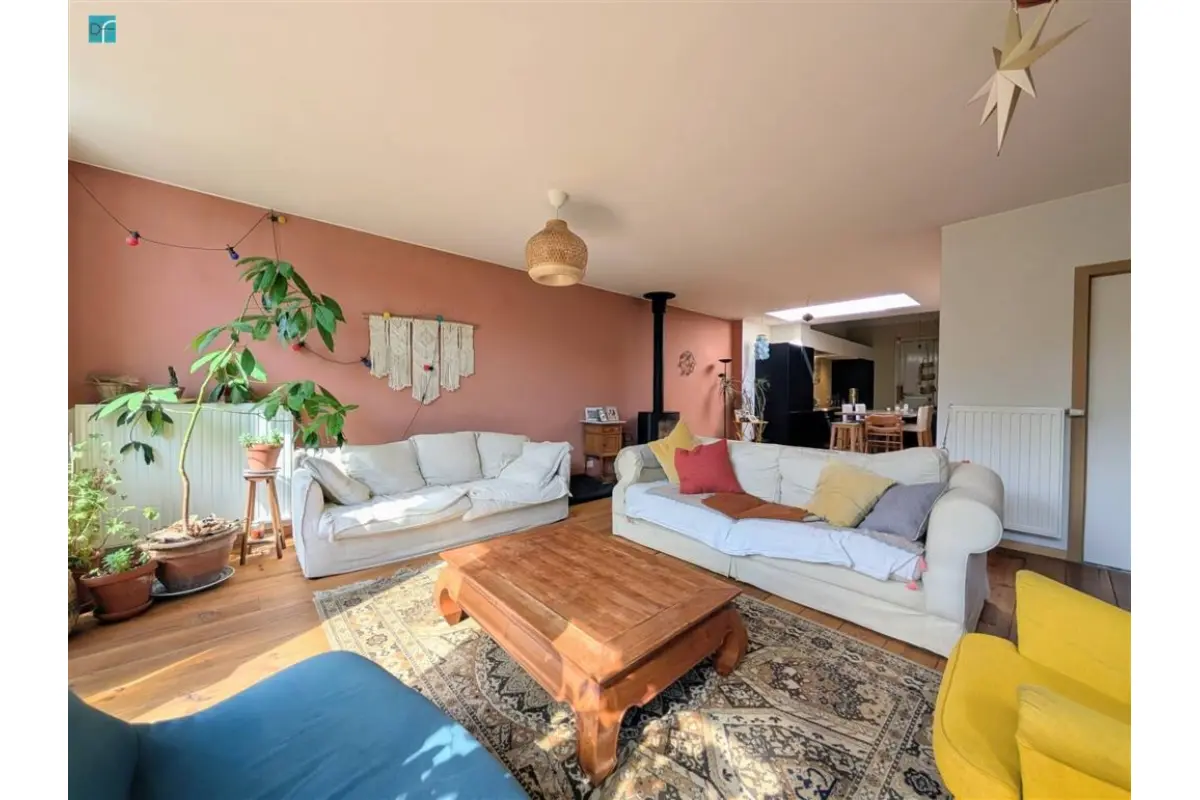 Maison à vendre à Charleroi 6000 245000.00€ 3 chambres 225.00m² - annonce 781266