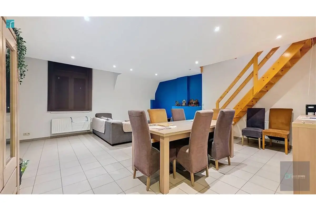 Appartement à louer à Fleurus 6220 750.00€ 2 chambres 110.00m² - annonce 781267