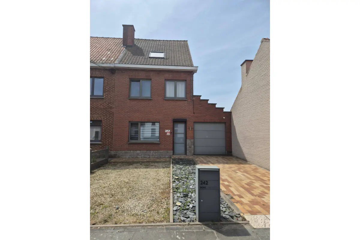 Maison à vendre à Basècles 7971 195000.00€ 3 chambres 133.00m² - annonce 781311