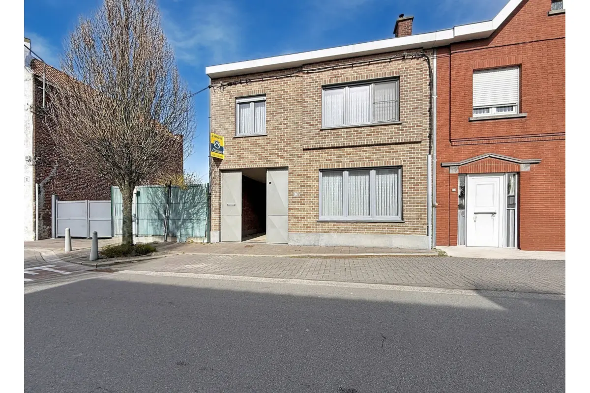 Maison à vendre à Mouscron 7700 229000.00€ 2 chambres 121.00m² - annonce 781152