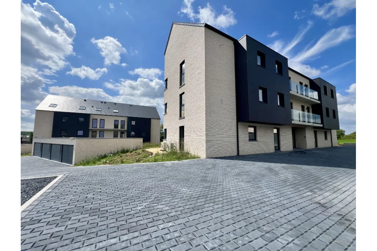 Appartement à  à Mettet 5640 1250.00€ 3 chambres 118.00m² - annonce 781144