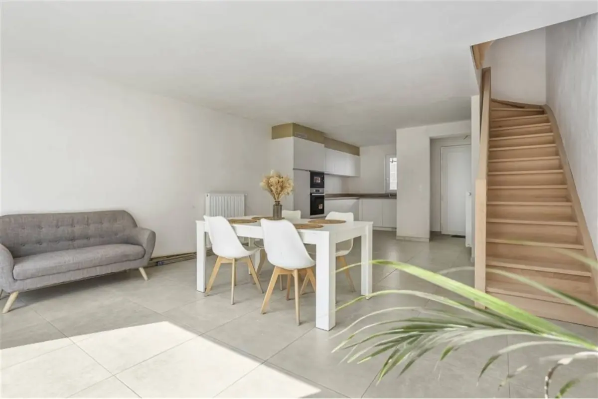 Maison à  à Leuze-en-Hainaut 7900 249970.00€ 3 chambres 106.00m² - annonce 781382