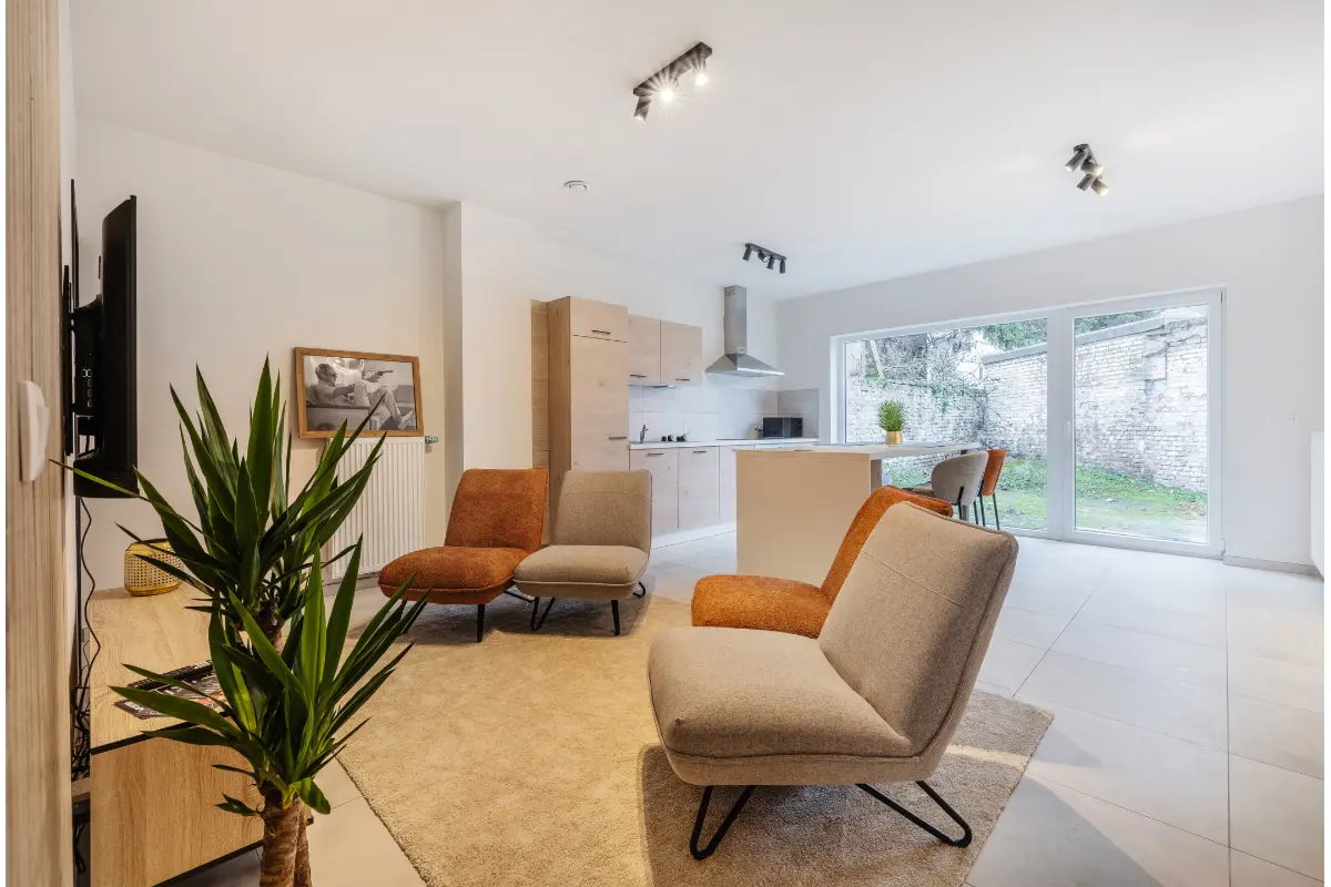 Immeuble de rapport - Immeuble à appartement à louer à Mons 7000 470.00€ 4 chambres m² - annonce 782598