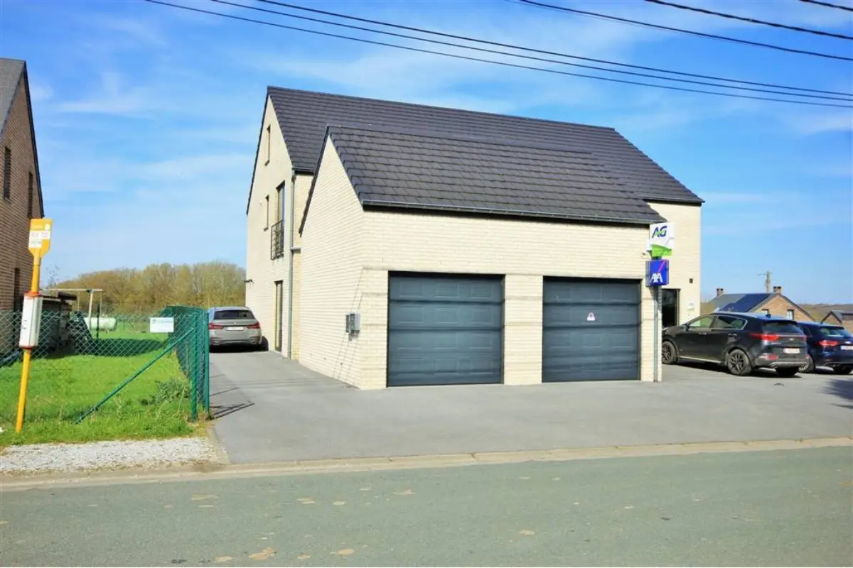Appartement à louer à Seloignes 6596 700.00€ 2 chambres 118.00m² - annonce 782238